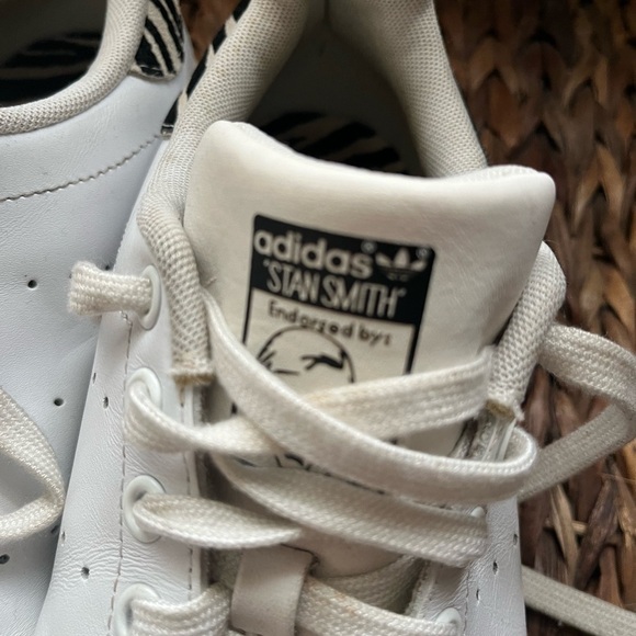 Adidas Stan Smith Classic White and Black Sneakers Zebra Print Size 8.5 - Picture 3 of 7